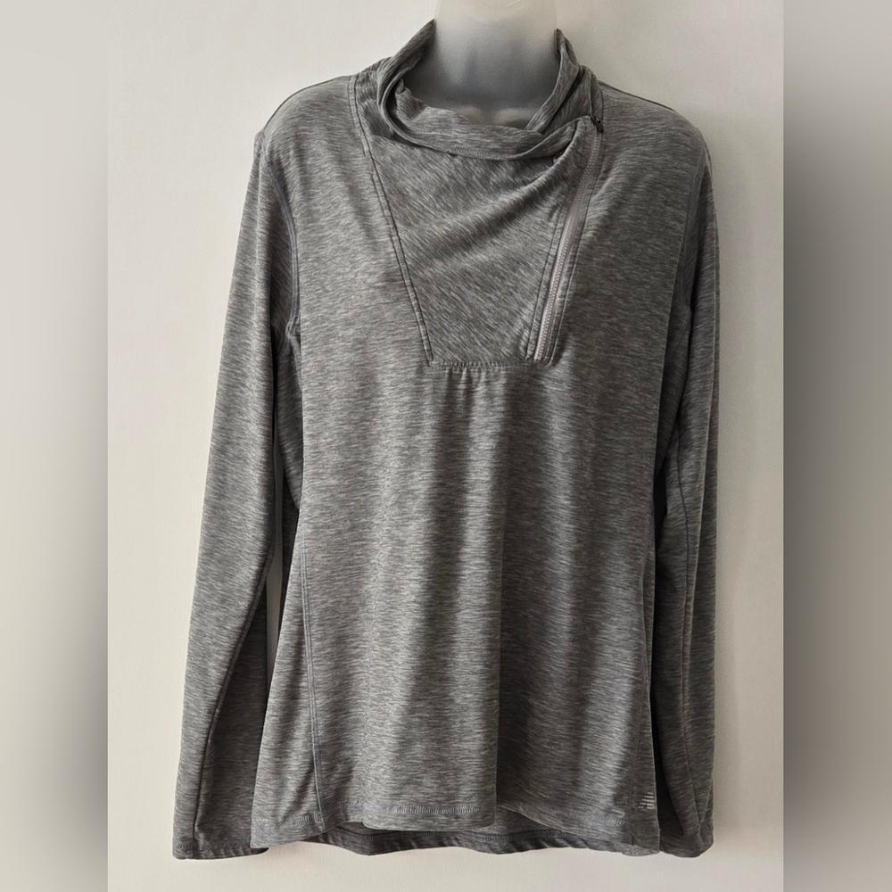 New Balance Activewear pullover, long sleeve
